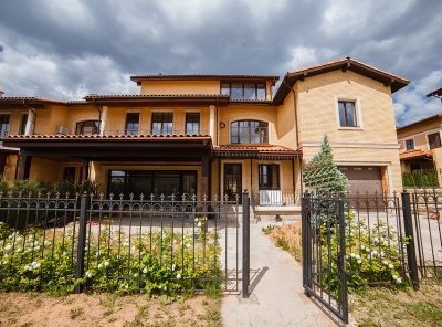 4 Bedrooms, Загородная, Продажа, Listing ID 2096, Московская область, Россия,
