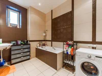4 Комнаты, Городская, Аренда, Климентовский переулок, Listing ID 2124, Москва, Россия,