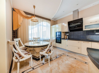 5 Комнаты, Городская, Аренда, Чапаевский переулок, Listing ID 2210, Москва, Россия,