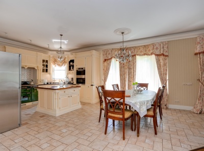 4 Bedrooms, Загородная, Аренда, Listing ID 2251, Московская область, Россия,