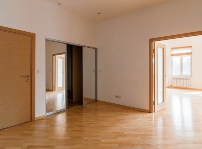 4 Комнаты, Городская, Аренда, Цветной бульвар, Listing ID 2276, Москва, Россия,