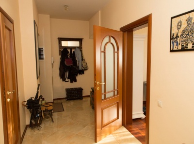 3 Комнаты, Городская, Аренда, Климентовский переулок, Listing ID 2306, Москва, Россия,