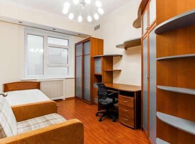 4 Комнаты, Городская, Аренда, Островной проезд, Listing ID 2580, Москва, Россия,