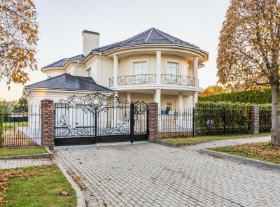 4 Bedrooms, Загородная, Продажа, Listing ID 2759, Московская область, Россия,