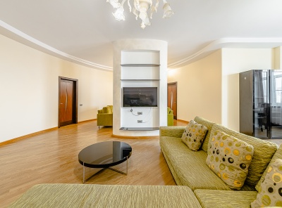 4 Комнаты, Городская, Аренда, Чапаевский переулок, Listing ID 2804, Москва, Россия,