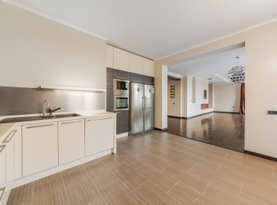 4 Комнаты, Городская, Аренда, Чапаевский переулок, Listing ID 2806, Москва, Россия,