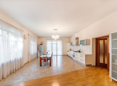 5 Bedrooms, Загородная, Аренда, Listing ID 1175, Московская область, Россия,