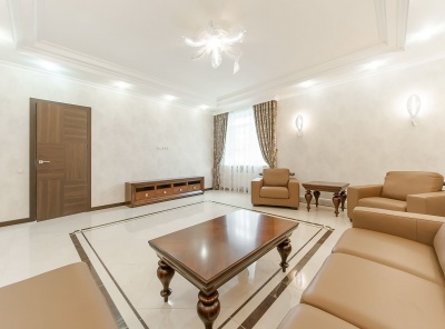 6 Комнаты, Городская, Аренда, Островной проезд, Listing ID 3226, Москва, Россия,