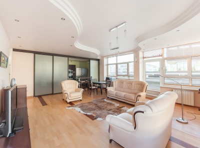 4 Комнаты, Городская, Аренда, Островной проезд, Listing ID 3264, Москва, Россия,