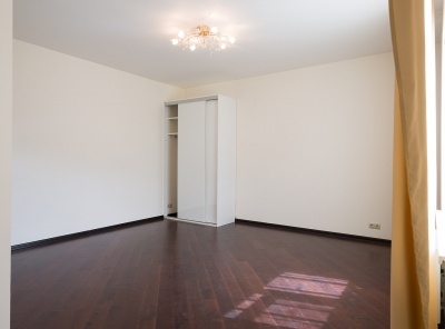 4 Комнаты, Городская, Продажа, Островной проезд, Listing ID 3299, Москва, Россия,