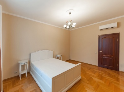 4 Комнаты, Городская, Продажа, Шмитовский проезд, Listing ID 3341, Москва, Россия,