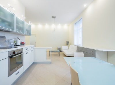 3 Комнаты, Городская, Продажа, Газетный переулок , Listing ID 3526, Москва, Россия,