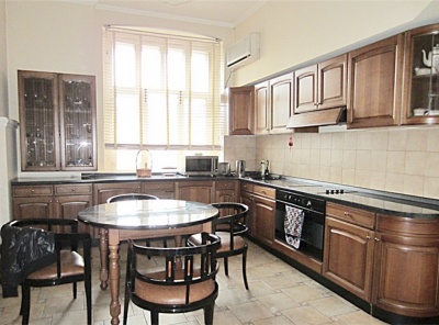 3 Комнаты, Городская, Аренда, Трубниковский переулок, Listing ID 3581, Москва, Россия,