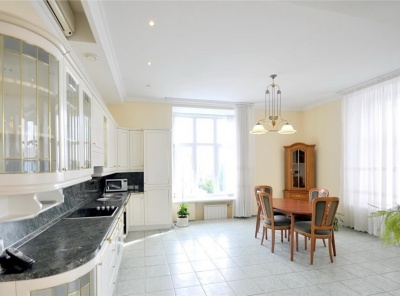 3 Комнаты, Городская, Аренда, Архангельский переулок, Listing ID 3597, Москва, Россия,