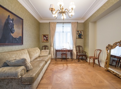4 Комнаты, Городская, Аренда, Плотников переулок, Listing ID 3659, Москва, Россия,