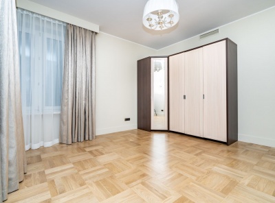 4 Комнаты, Городская, Аренда, Улица Мосфильмовская, Listing ID 3911, Москва, Россия,