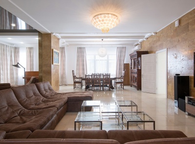 4 Bedrooms, Загородная, Аренда, Listing ID 4026, Московская область, Россия,