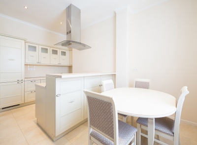 1 Bedrooms, 2 Комнаты, Загородная, Аренда, Listing ID 4028, Московская область, Россия,