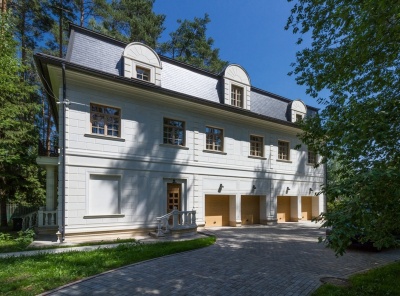4 Bedrooms, Загородная, Продажа, Listing ID 4084, Московская область, Россия,