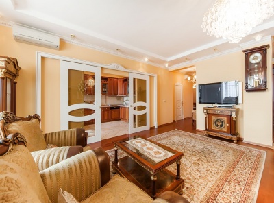 3 Комнаты, Городская, Аренда, Улица Давыдковская, Listing ID 4170, Москва, Россия,