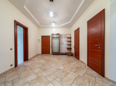 4 Комнаты, Городская, Аренда, Ленинский проспект, Listing ID 4320, Москва, Россия,