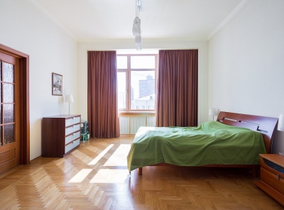 4 Комнаты, Городская, Аренда, Калашный переулок, Listing ID 4520, Москва, Россия,