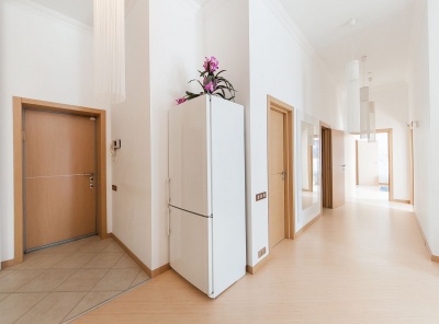 3 Комнаты, Городская, Продажа, Улица Мосфильмовская, Listing ID 4568, Москва, Россия,