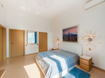 3 Комнаты, Городская, Продажа, Улица Мосфильмовская, Listing ID 4568, Москва, Россия,