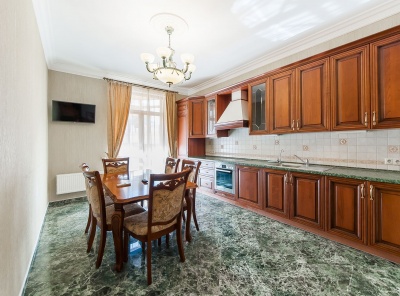 4 Комнаты, Городская, Аренда,  Ломоносовский проспект, Listing ID 4620, Москва, Россия,