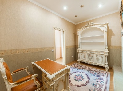 4 Комнаты, Городская, Аренда, Улица Мосфильмовская, Listing ID 4629, Москва, Россия,