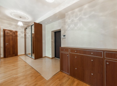 2 Комнаты, Городская, Аренда, Ломоносовский проспект, Listing ID 4793, Москва, Россия,
