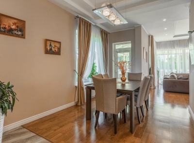 4 Bedrooms, Загородная, Продажа, Listing ID 4913, Московская область, Россия,