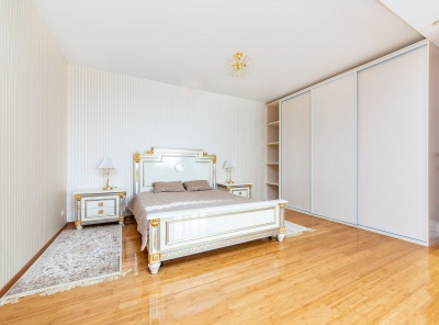 2 Комнаты, Городская, Продажа, Ломоносовский проспект, Listing ID 5488, Москва, Россия,