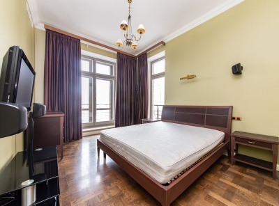 3 Комнаты, Городская, Аренда, 2-й Обыденский переулок, Listing ID 5492, Москва, Россия,