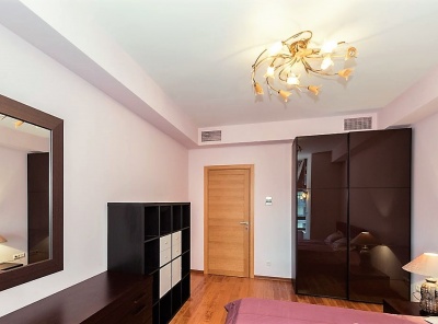 4 Комнаты, Городская, Аренда, Улица Мосфильмовская, Listing ID 5569, Москва, Россия,