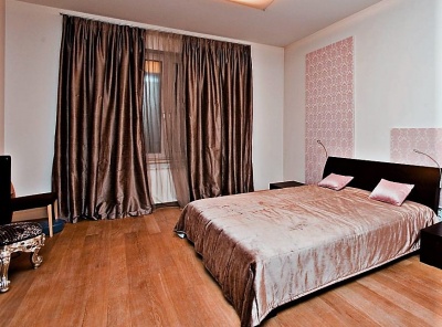 4 Комнаты, Городская, Аренда, Улица Мосфильмовская, Listing ID 5571, Москва, Россия,