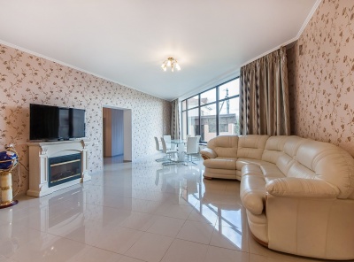 4 Bedrooms, Загородная, Аренда, Listing ID 1451, Московская область, Россия,