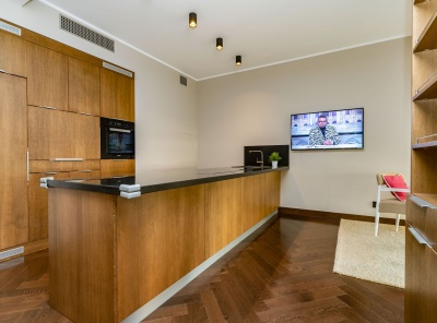 4 Комнаты, Городская, Продажа, Ломоносовский проспект, Listing ID 5714, Москва, Россия,