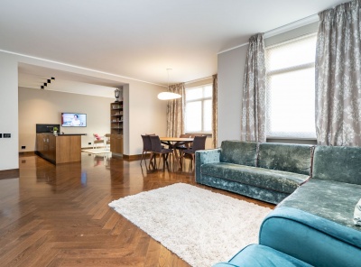 4 Комнаты, Городская, Продажа, Ломоносовский проспект, Listing ID 5714, Москва, Россия,