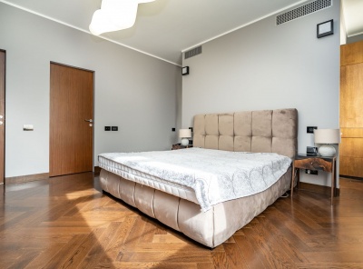 4 Комнаты, Городская, Продажа, Ломоносовский проспект, Listing ID 5714, Москва, Россия,