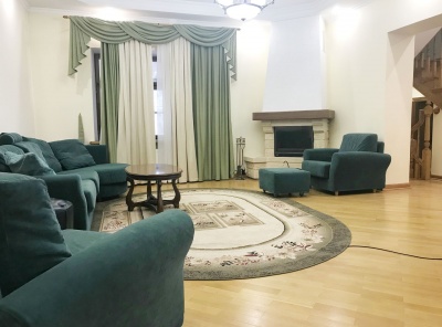 4 Bedrooms, Загородная, Продажа, Listing ID 5880, Московская область, Россия,