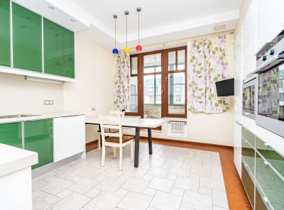 2 Комнаты, Городская, Аренда, Улица Крылатская, Listing ID 6192, Москва, Россия,