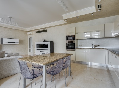 4 Комнаты, Городская, Аренда, Ломоносовский проспект, Listing ID 6231, Москва, Россия,