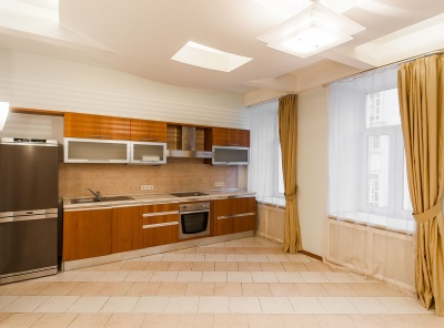 4 Комнаты, Городская, Аренда, Вознесенский переулок, Listing ID 1554, Москва, Россия,
