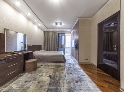 4 Комнаты, Городская, Продажа, Улица Мосфильмовская, Listing ID 6640, Москва, Россия,