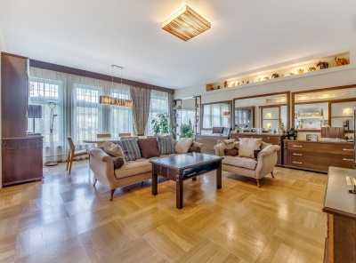 6 Bedrooms, Загородная, Продажа, Listing ID 6752, Московская область, Россия,