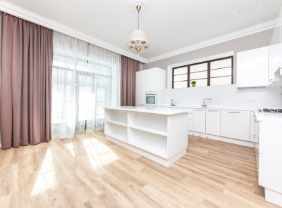 5 Bedrooms, Загородная, Аренда, Listing ID 6797, Московская область, Россия,