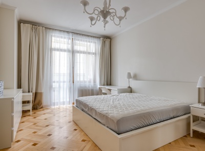 4 Комнаты, Городская, Аренда, Ломоносовский проспект, Listing ID 6817, Москва, Россия,