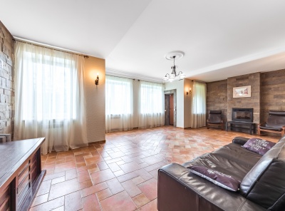 4 Bedrooms, 7 Комнаты, Загородная, Продажа, Listing ID 6997, Московская область, Россия,