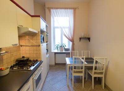 3 Комнаты, Городская, Продажа, Плотников переулок, Listing ID 7058, Москва, Россия,